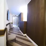 Relais Luxury Corso 게스트하우스 4*