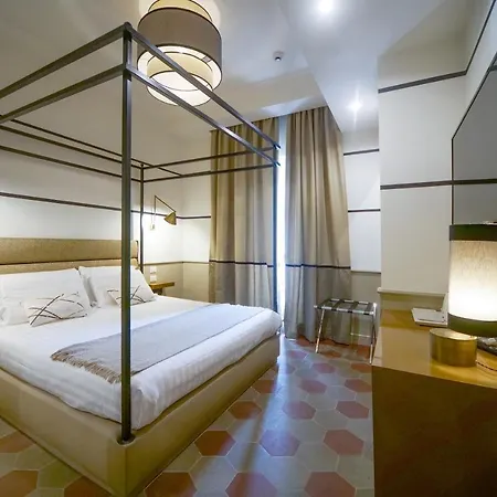 Konukevi Relais Luxury Corso 4*