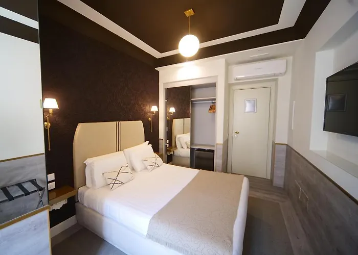 Relais Luxury Corso בית הארחה 4*